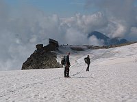 13_Arrivo al rifugio Quintino Sella (foto Don Mauro)